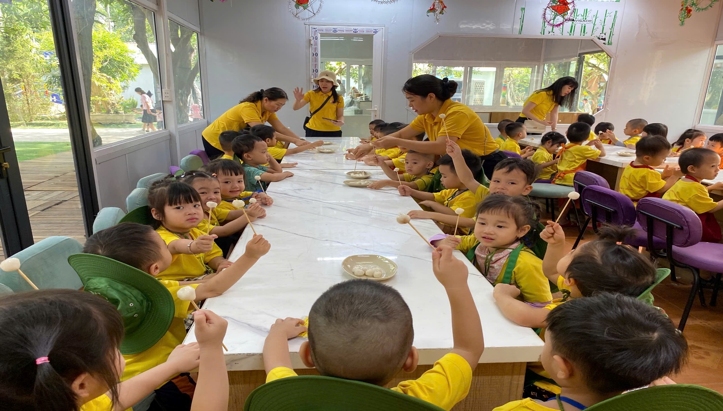 C:\Users\User\AppData\Local\Microsoft\Windows\INetCache\Content.Word\THĂM QUAN 20.jpg