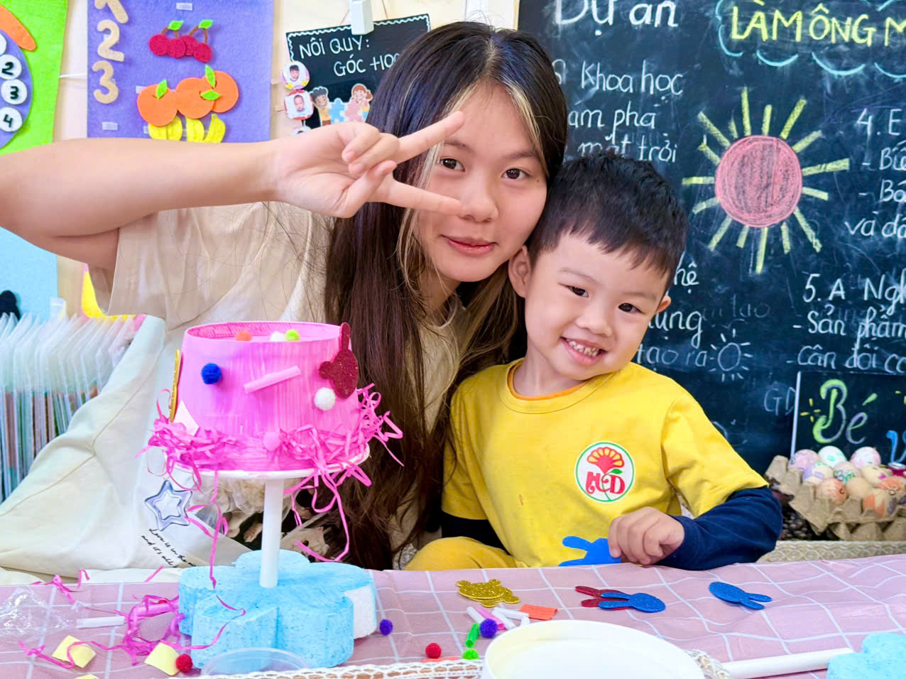 A person and a child posing for a picture

AI-generated content may be incorrect.