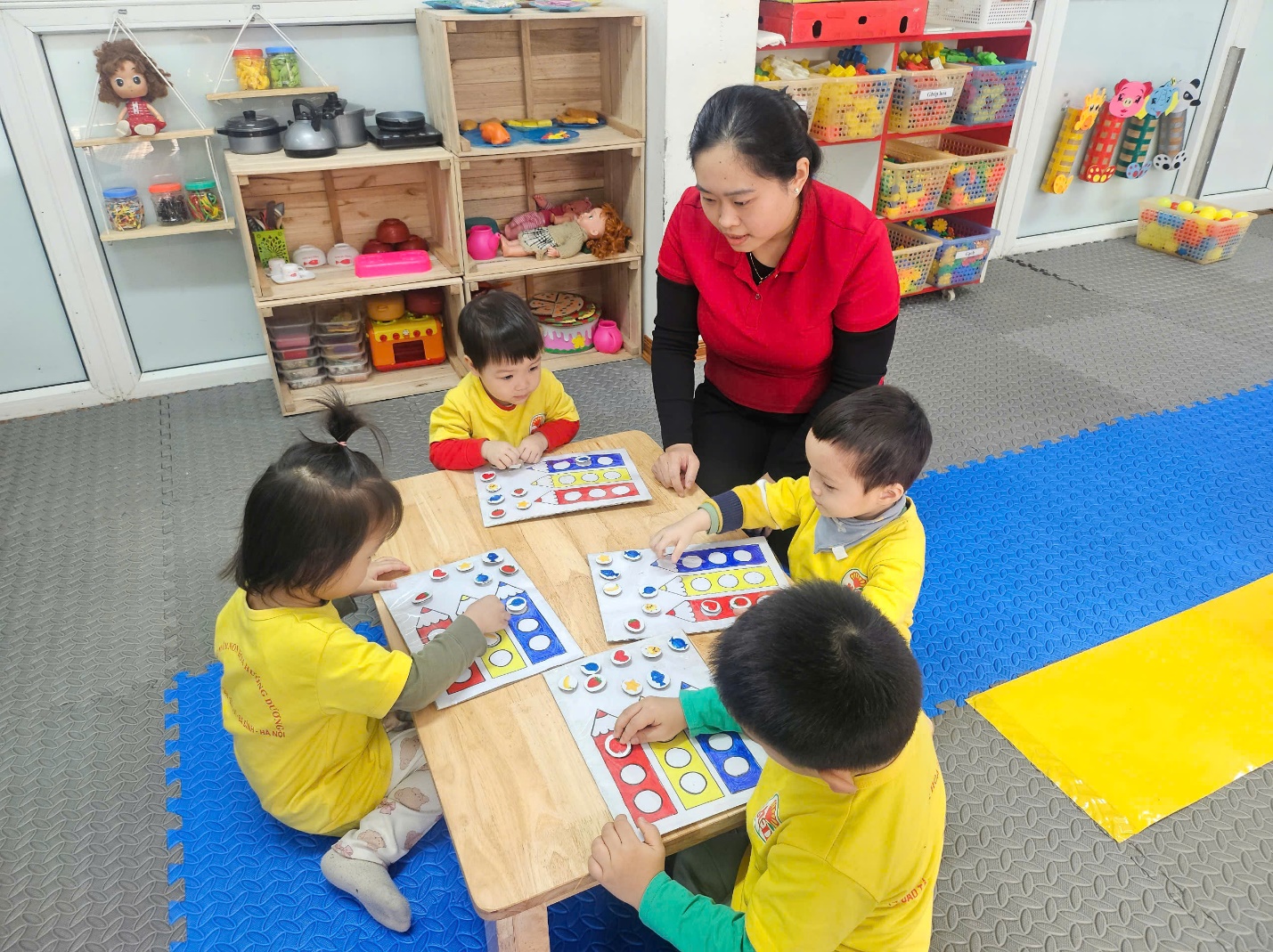 C:\Users\Admin\AppData\Local\Microsoft\Windows\INetCache\Content.Word\sticker 3.jpg